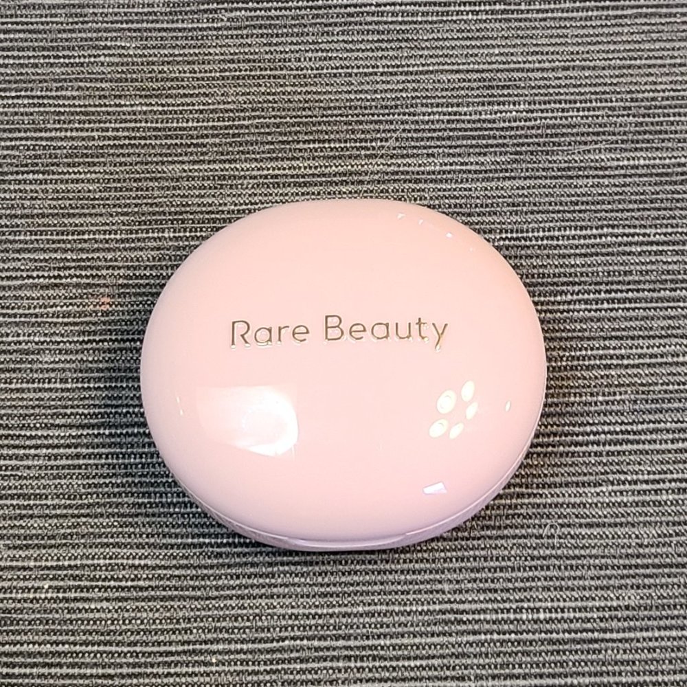 Rare Beauty Blush in Nearly Neutral